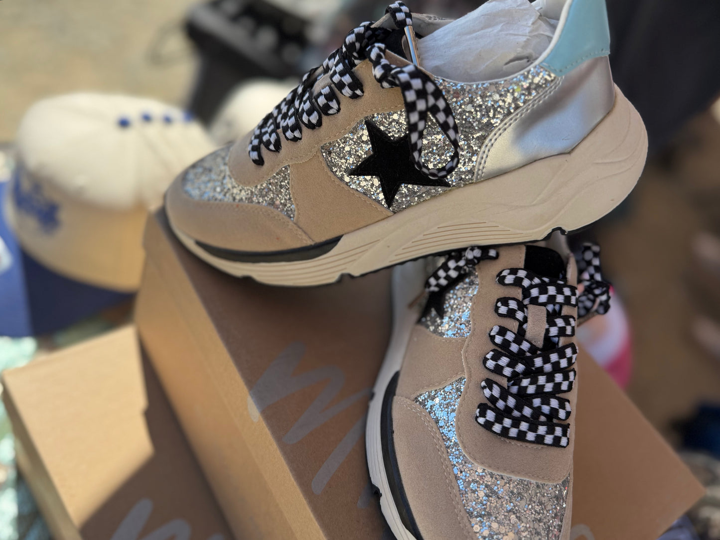 Quincy Sneakers (preorder)